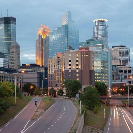 Hilton Garden Inn Minneapolis Downtown Екстер'єр фото