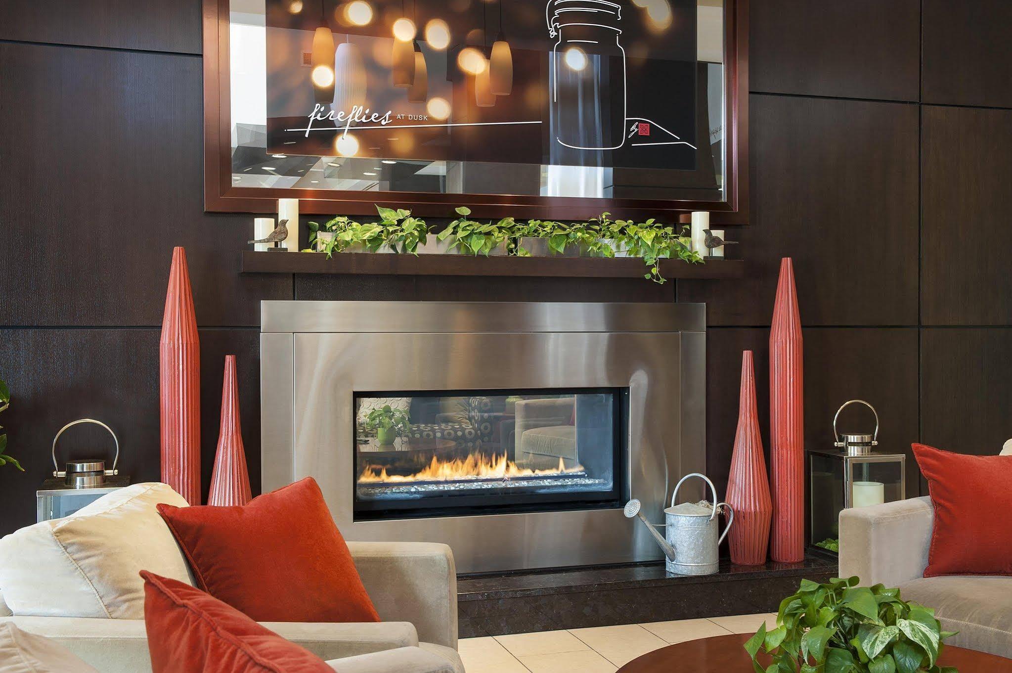 Hilton Garden Inn Minneapolis Downtown Екстер'єр фото