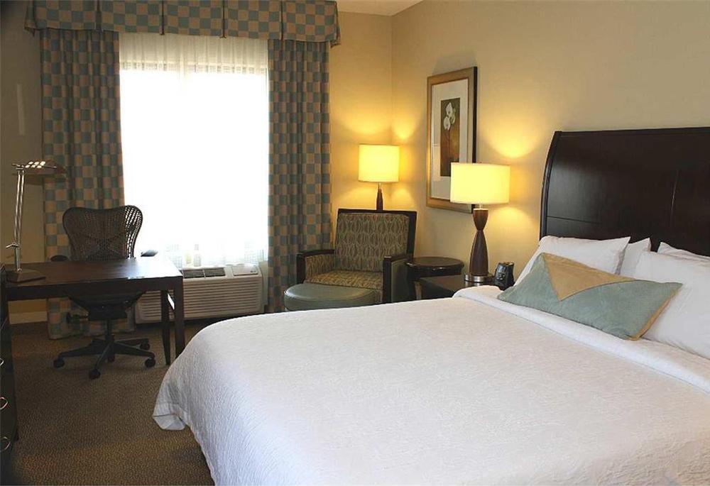 Hilton Garden Inn Minneapolis Downtown Номер фото
