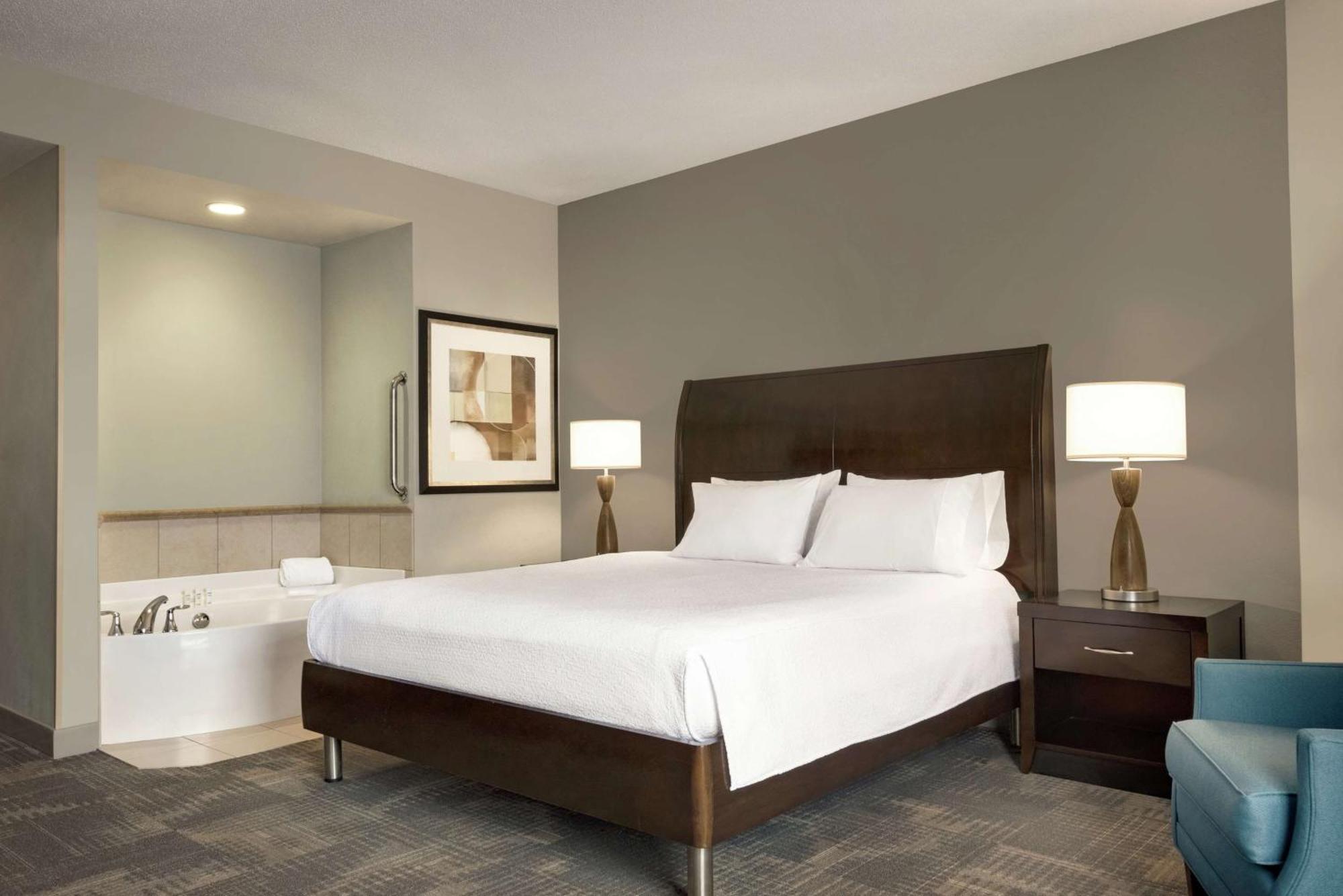 Hilton Garden Inn Minneapolis Downtown Екстер'єр фото