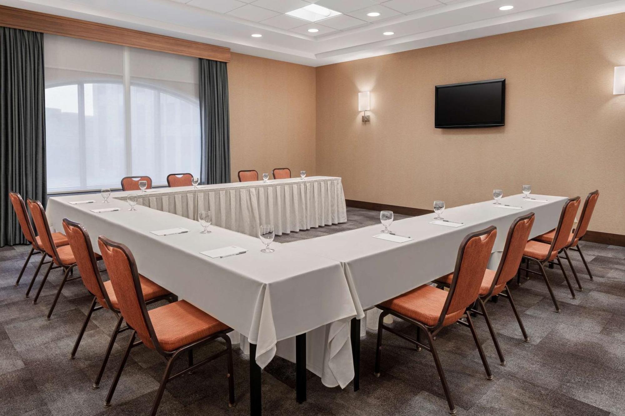 Hilton Garden Inn Minneapolis Downtown Екстер'єр фото