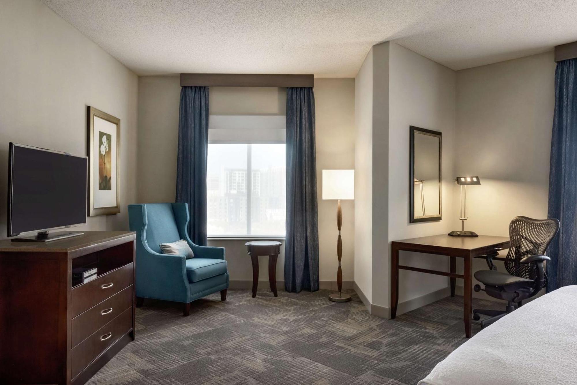 Hilton Garden Inn Minneapolis Downtown Екстер'єр фото