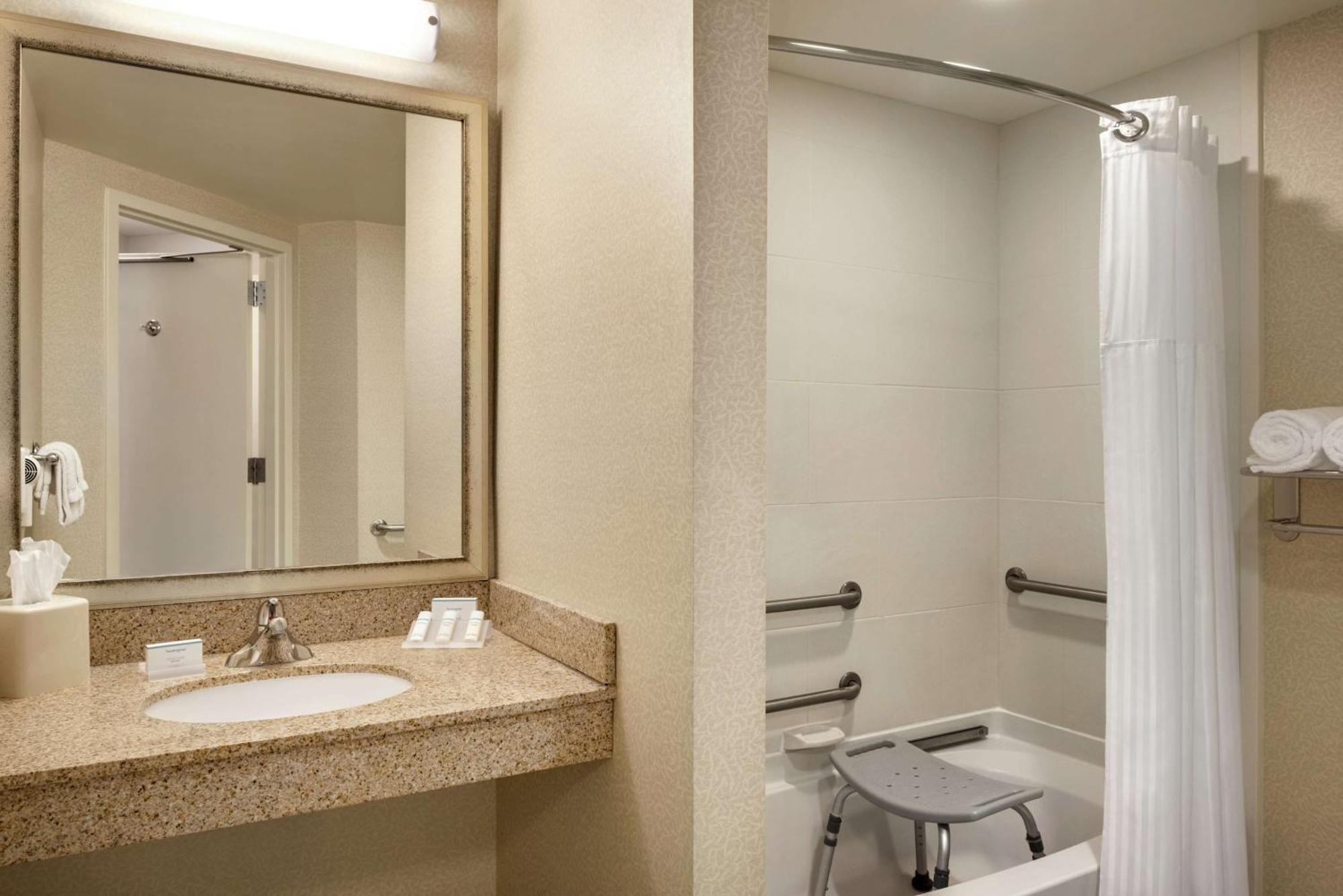 Hilton Garden Inn Minneapolis Downtown Екстер'єр фото