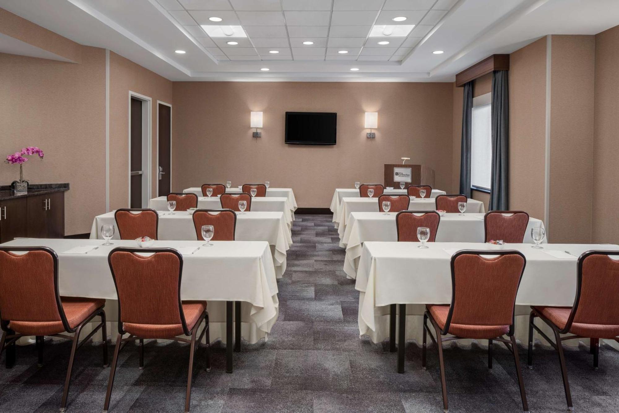 Hilton Garden Inn Minneapolis Downtown Екстер'єр фото