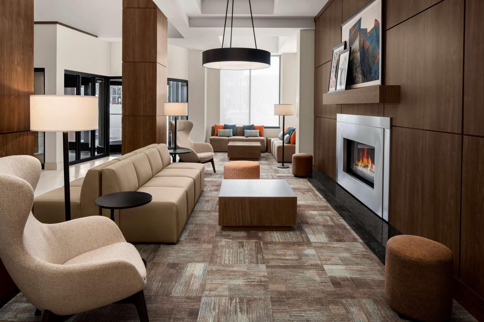 Hilton Garden Inn Minneapolis Downtown Екстер'єр фото
