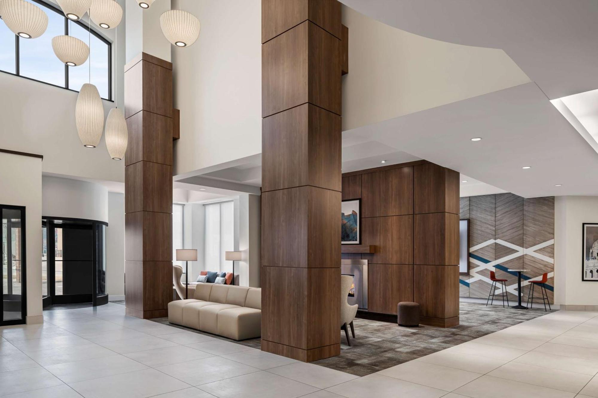 Hilton Garden Inn Minneapolis Downtown Екстер'єр фото