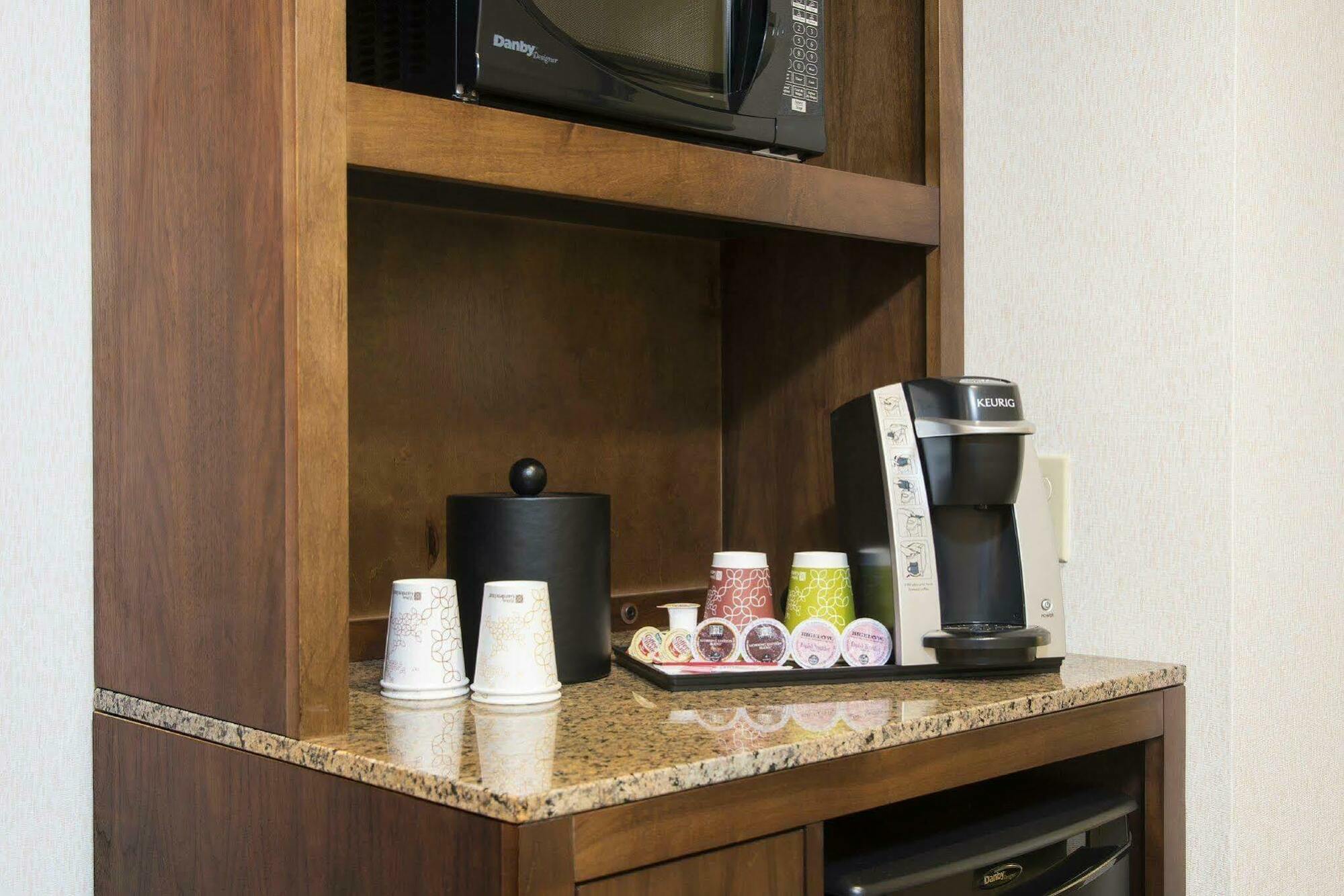 Hilton Garden Inn Minneapolis Downtown Екстер'єр фото